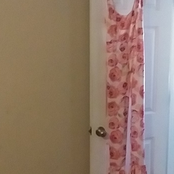 Floral jumpsuit - Picture 2 of 2